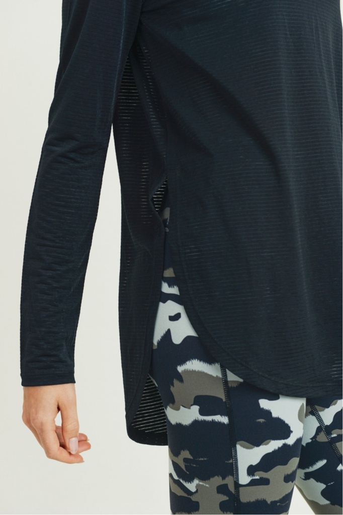 RIBBED LONG SLEEVE FLOW TOP