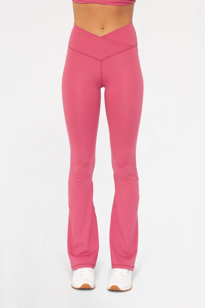 VENICE CROSSOVER YOGA PANTS